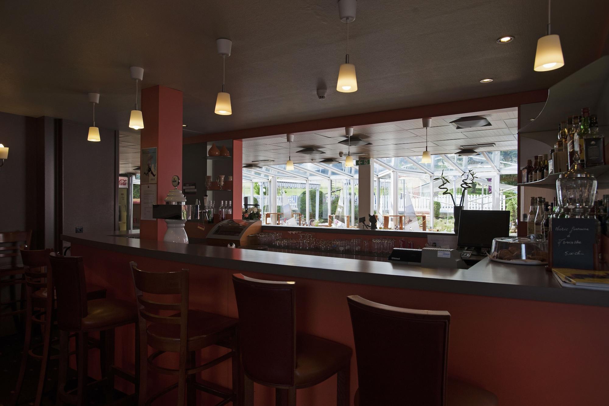 Ibis 3 Lacs Neuchatel Thielle Exterior photo