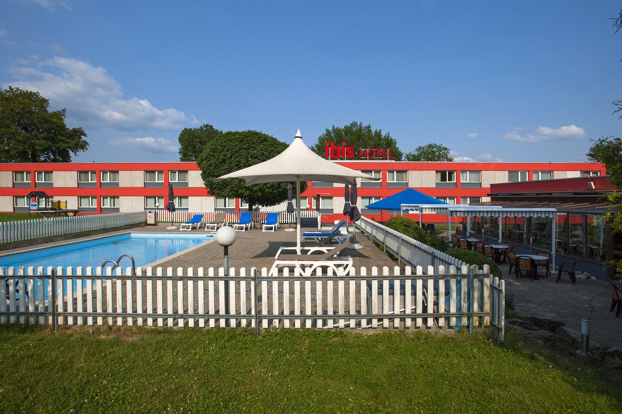 Ibis 3 Lacs Neuchatel Thielle Exterior photo