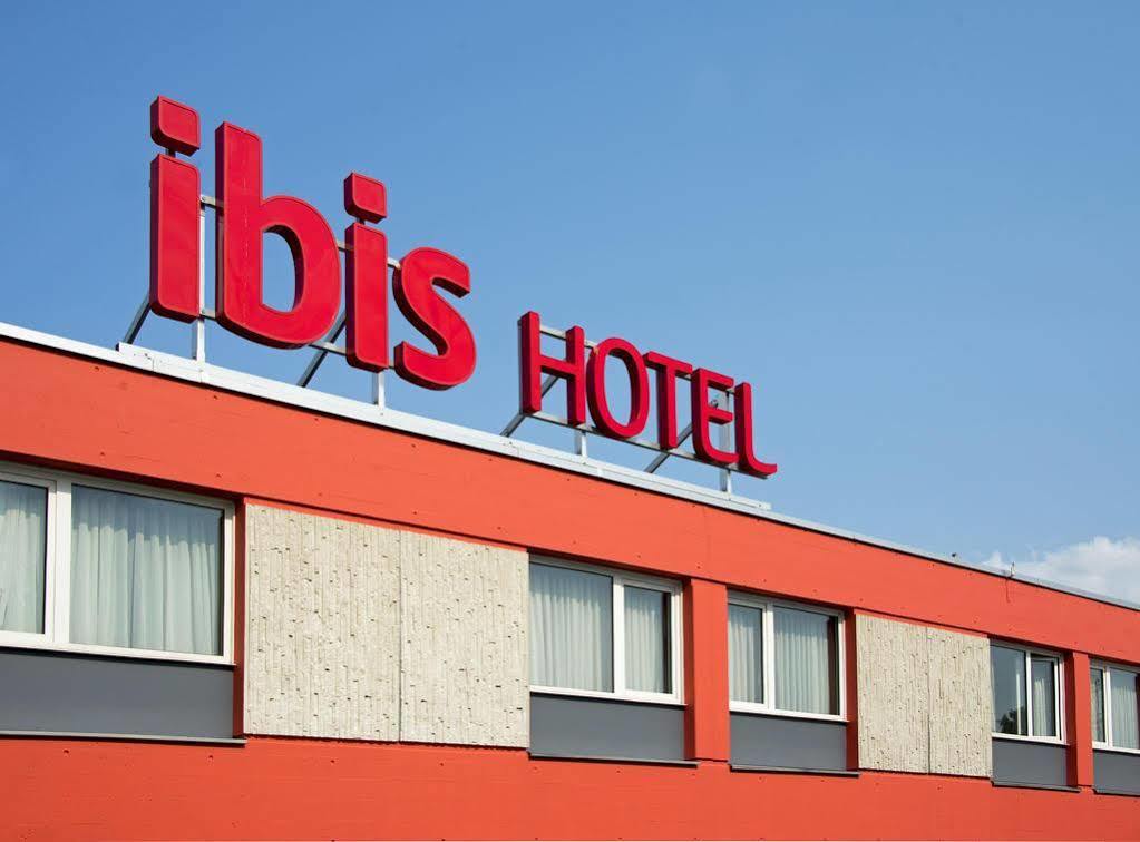 Ibis 3 Lacs Neuchatel Thielle Exterior photo
